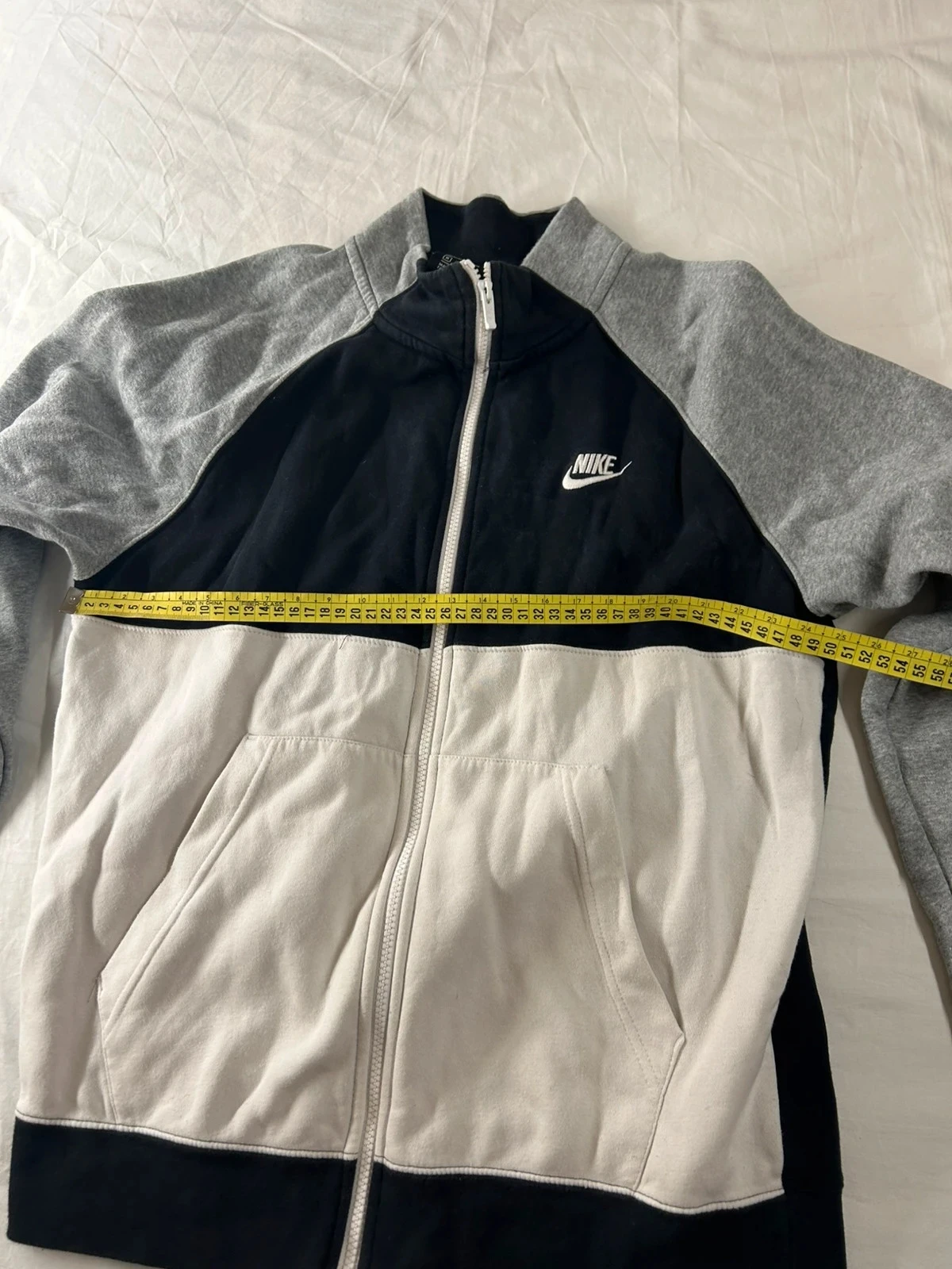Gezicht met ritssluiting lichte Nike-jas – photo 9